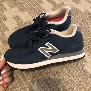 New balance shoes